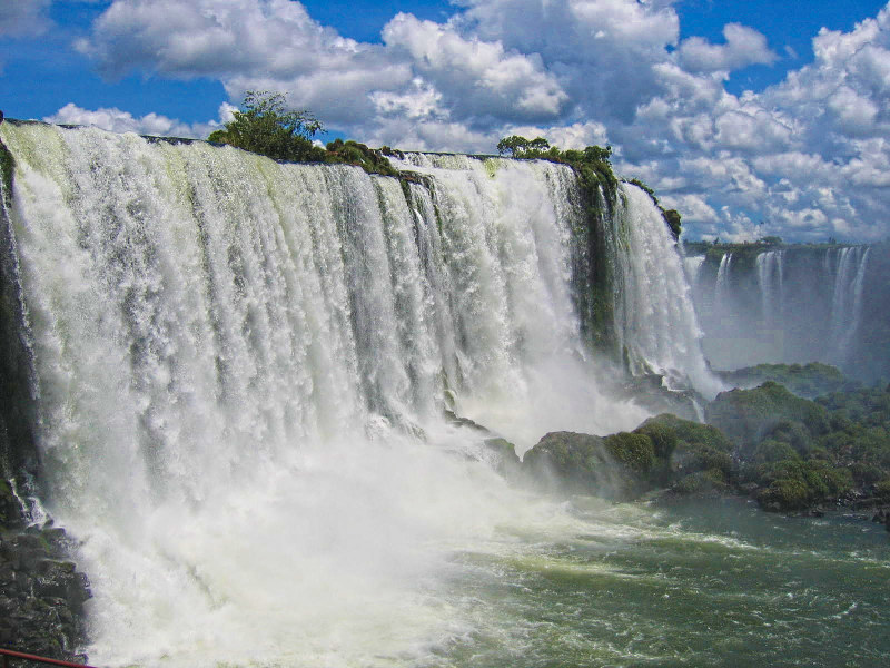 Iguazú falls in northern Argentina