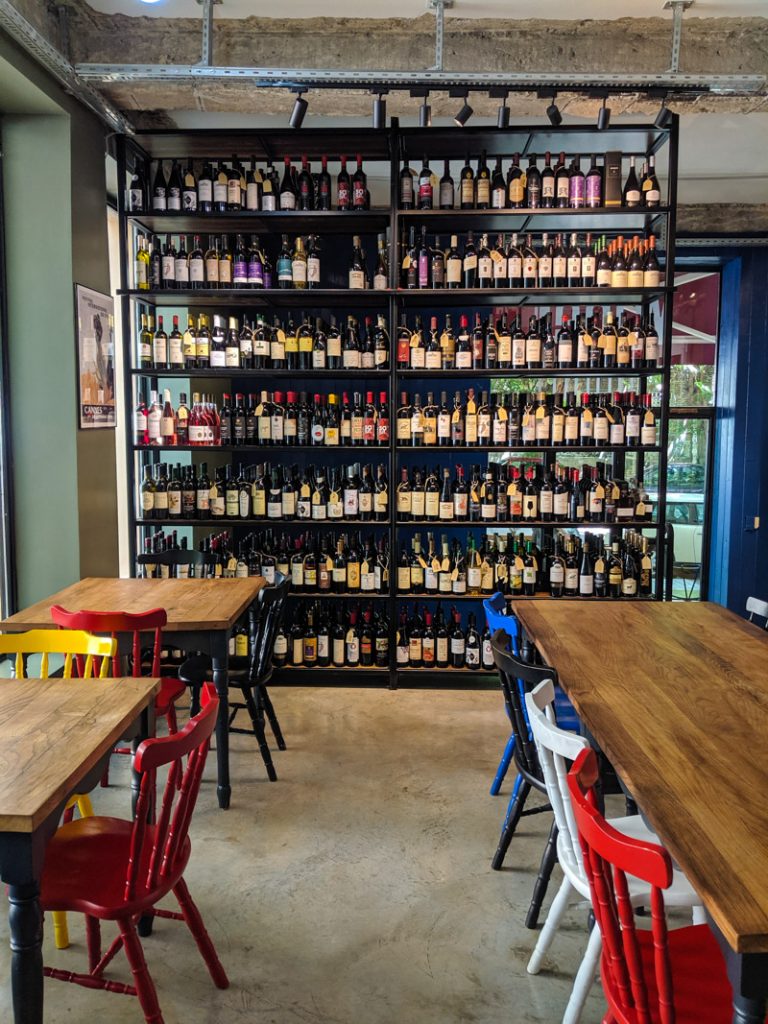 Wine library Vake