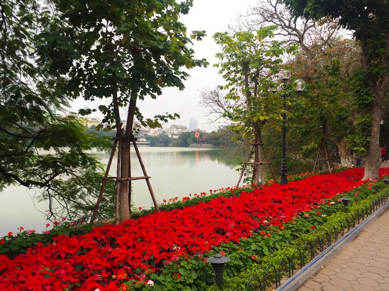 Hanoi Lake Hoan Kiem